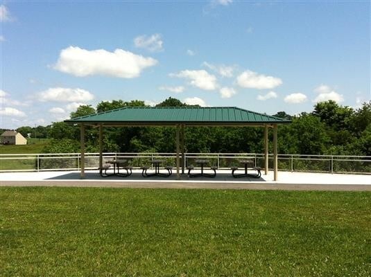 Building Photo - Coming Soon - Spacious 3 Bedroom, 2.5 Bath...