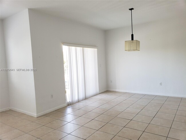 Building Photo - 11202 NW 83rd St