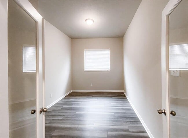 Building Photo - 2810 Chestnut Oak Cir