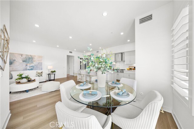 Building Photo - 1301 Rivington