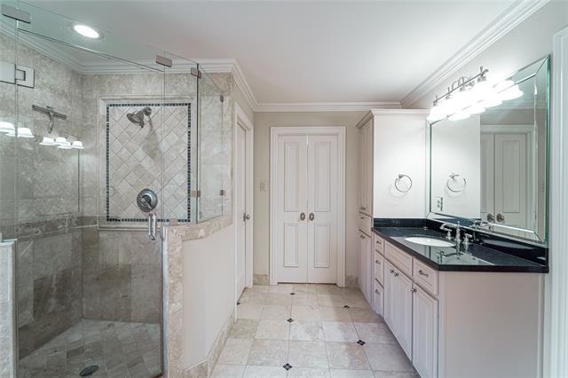 Building Photo - 5124 Miller Ave