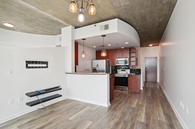 Building Photo - 3324 Peachtree Rd NE