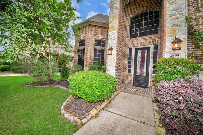 Building Photo - 2895 Ragusa Ln