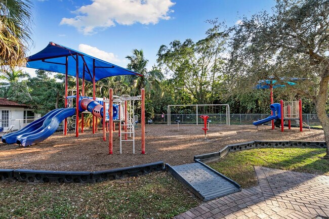 Building Photo - 3520 Bolero Way