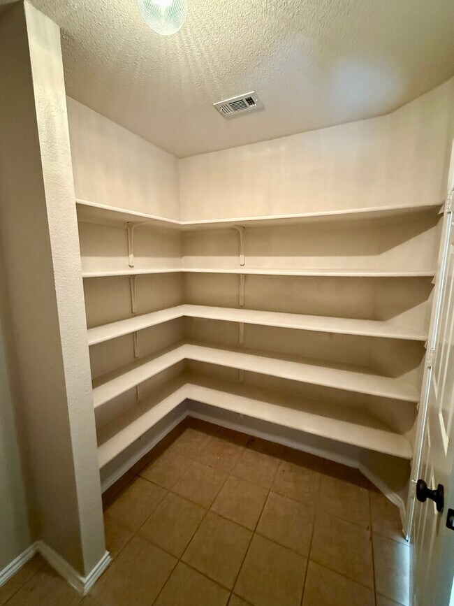 Building Photo - 5704 Drystone Ln