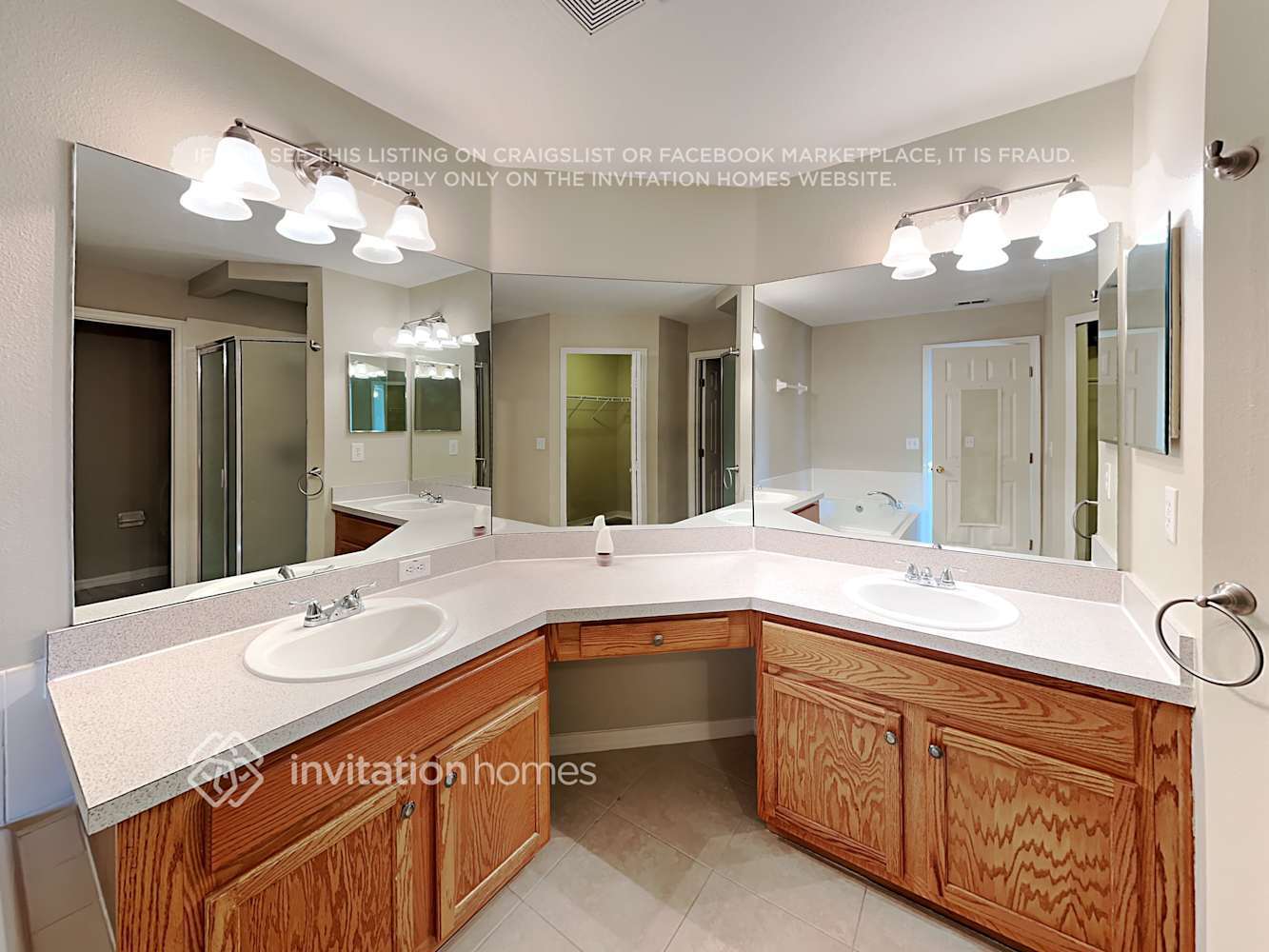 Building Photo - 269 Delancey Dr