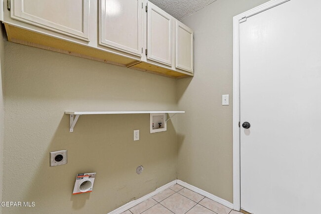 Building Photo - 13709 Paseo Hermoso Dr