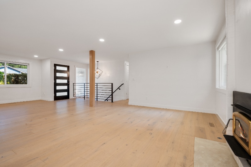 Building Photo - 11171 SE 59th St
