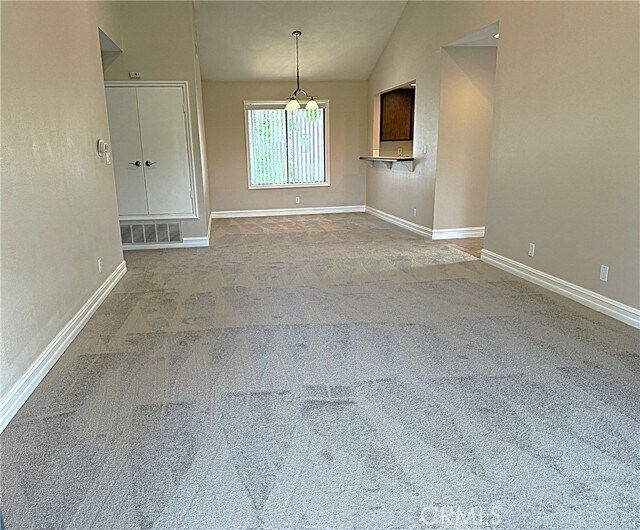 Building Photo - 545 S Ranch View Cir