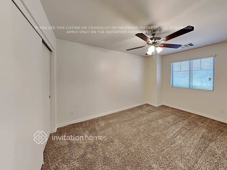 Building Photo - 6731 W Desert Ln