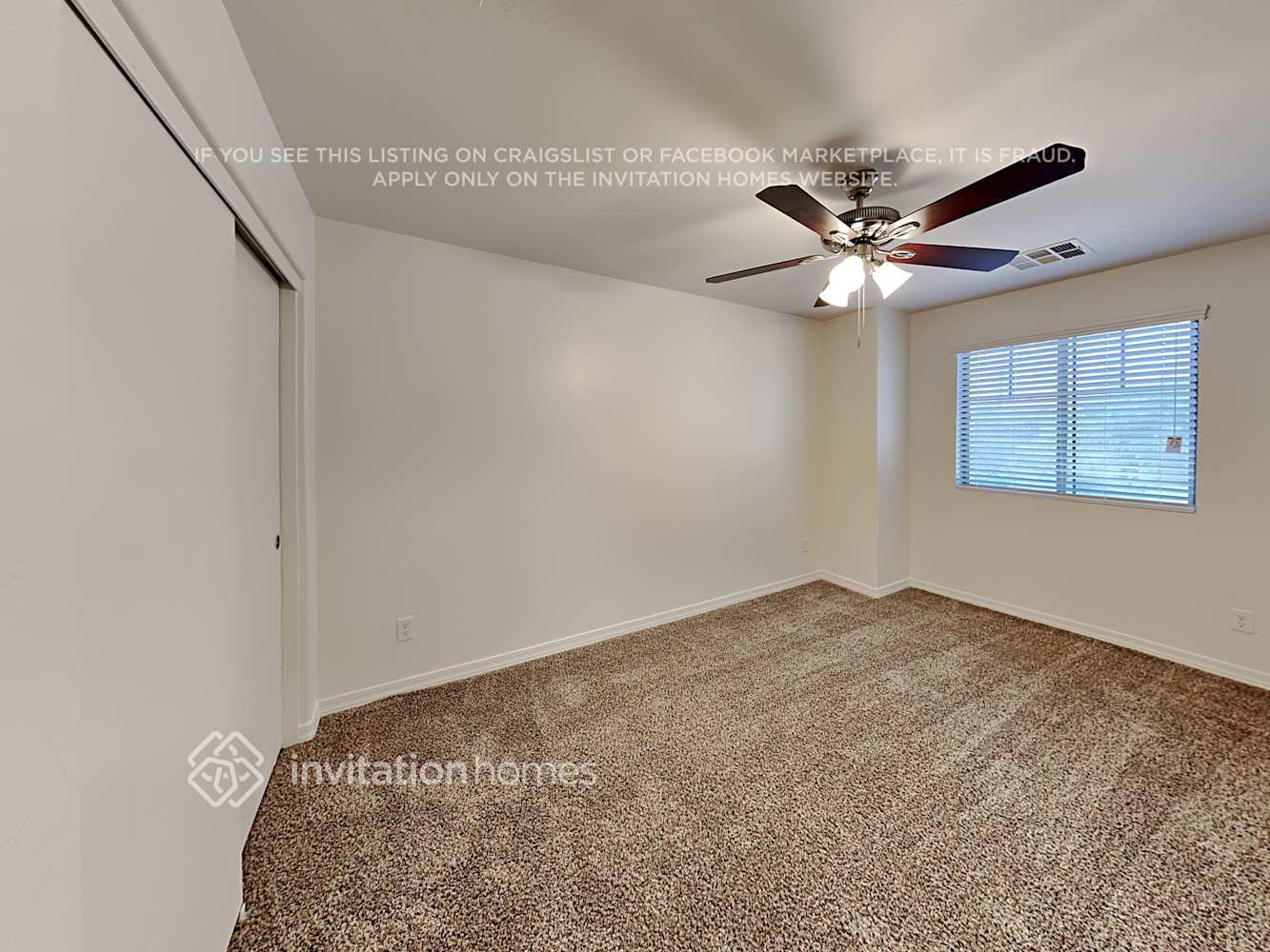 Building Photo - 6731 W Desert Ln