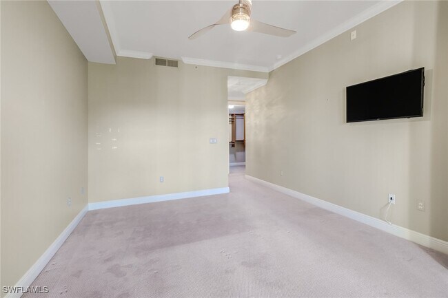 Building Photo - 23191 Fashion Dr