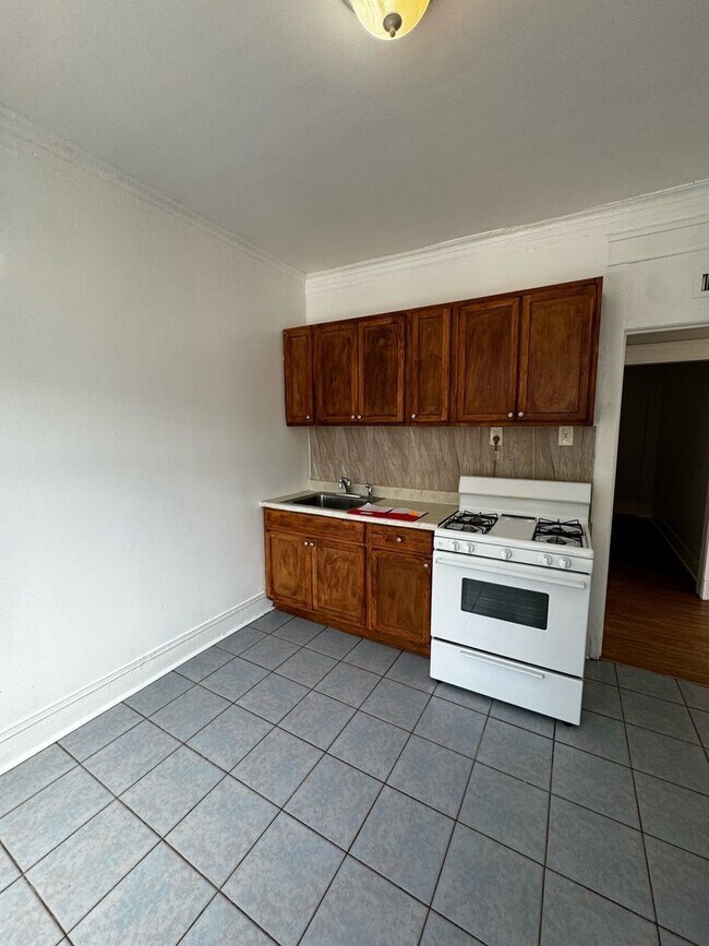 Building Photo - 4805 N Central Park Ave