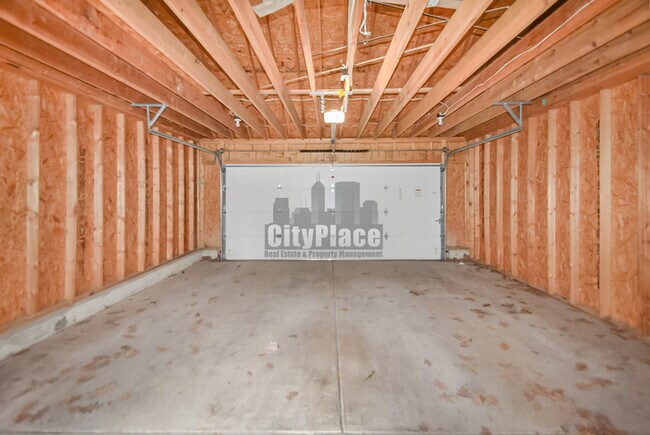 Building Photo - 1223 E New York St