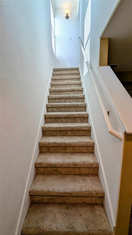 Building Photo - 133 Rush Haven