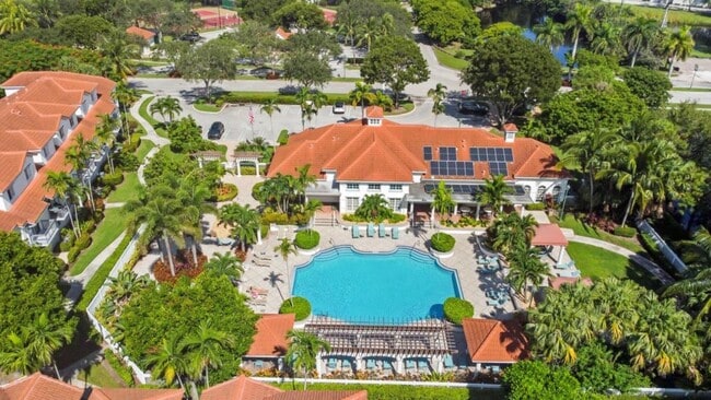 Building Photo - 2038 Alta Meadows Ln