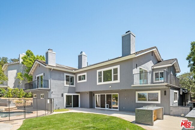 Building Photo - 22405 Calipatria Dr
