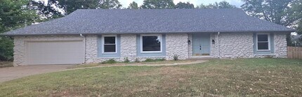 Building Photo - 3312 S Graystone Pl