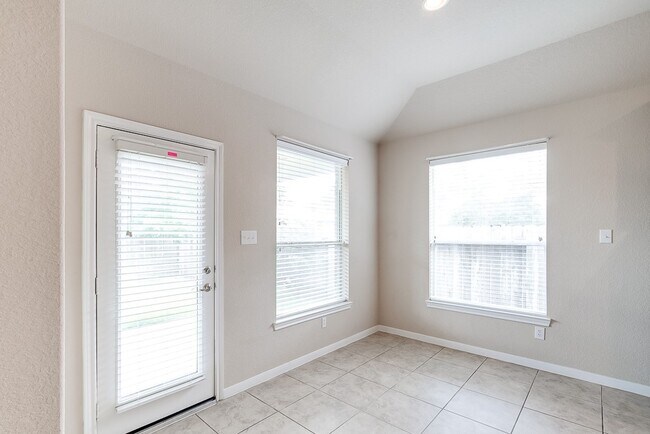 Building Photo - 9706 Parsonsfield Ln
