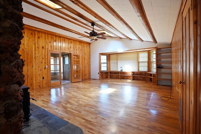 Building Photo - 272 Fish Hatchery Rd