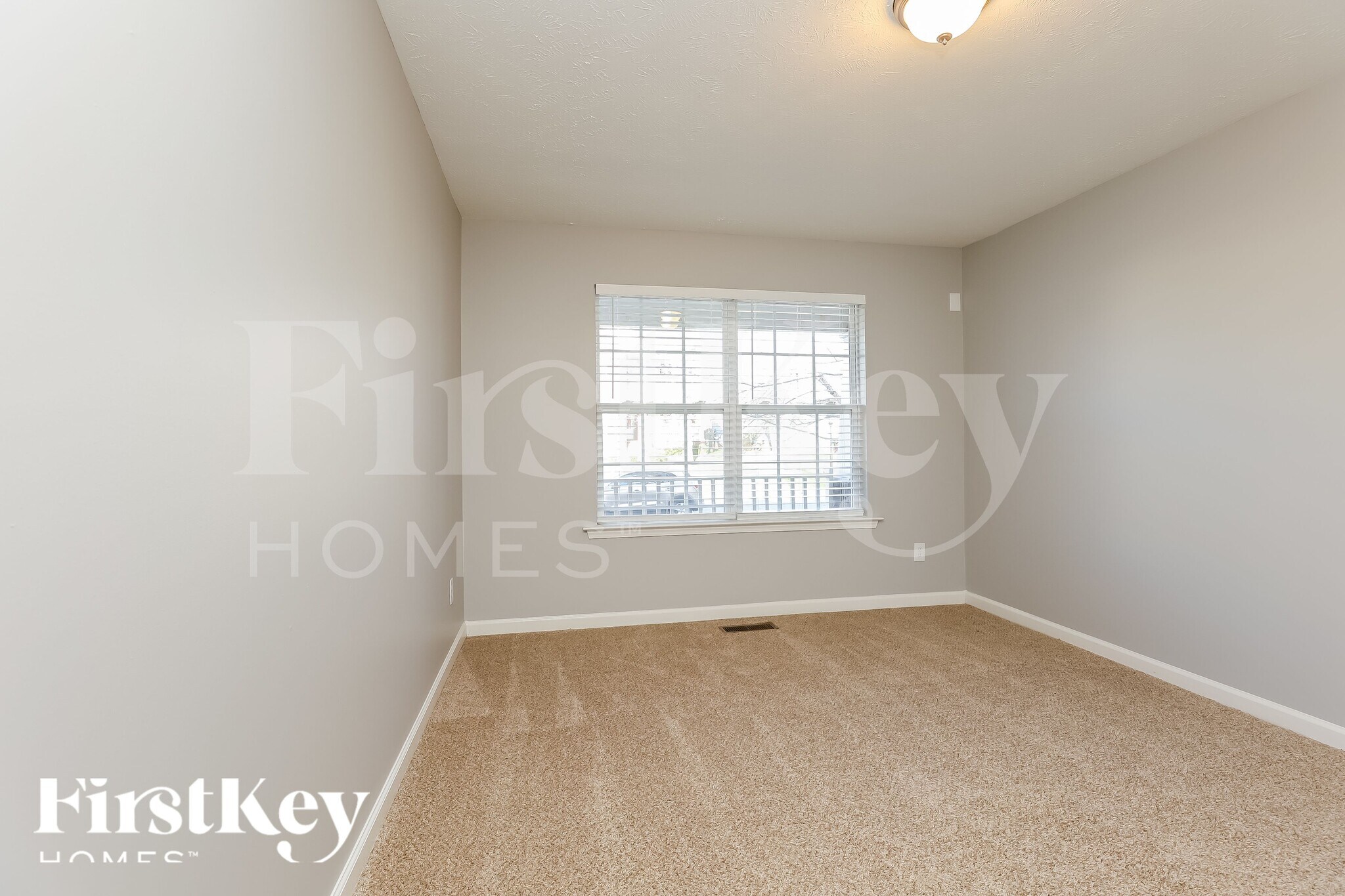 Building Photo - 1270 Chapmans Retreat Dr