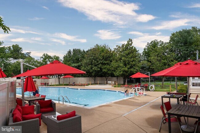 Building Photo - 4200 Mozart Brigade Ln
