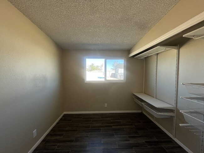 Building Photo - 13240 Margo St