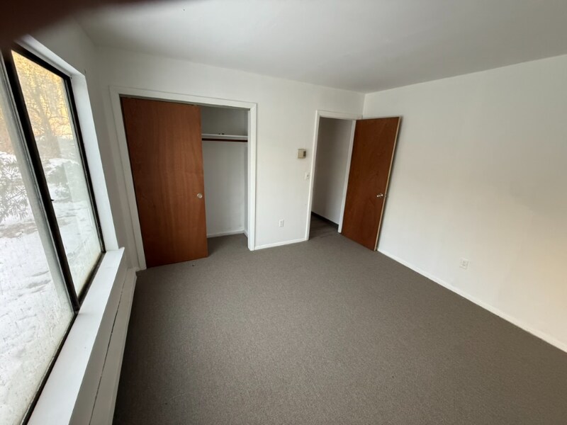 Building Photo - 67 Dallas Terrace