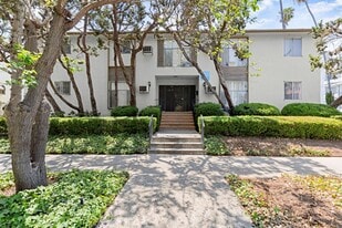 Building Photo - STUDIO 1 BATH IN Loa Angeles !!