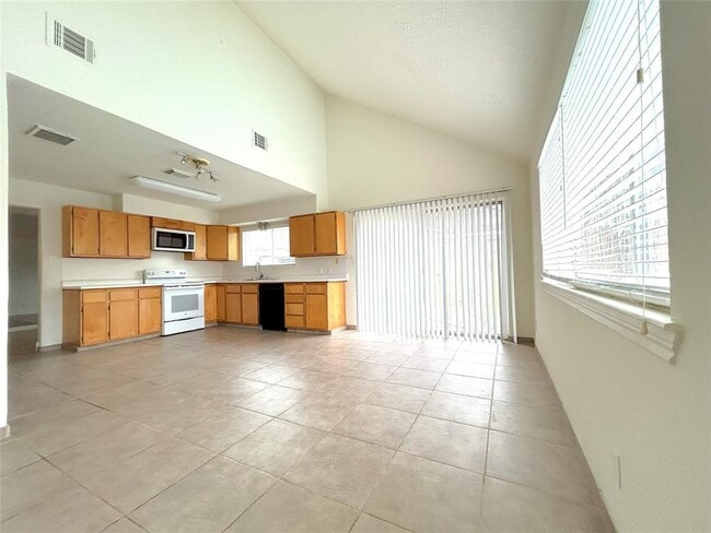 Building Photo - 119 Asheboro Dr