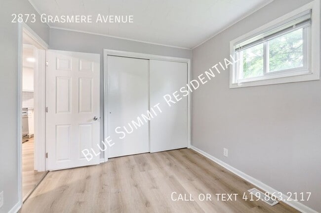 Building Photo - 2873 Grasmere Ave