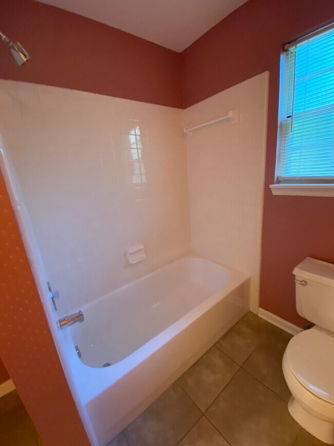 Building Photo - 3008 Harpers Ferry Dr