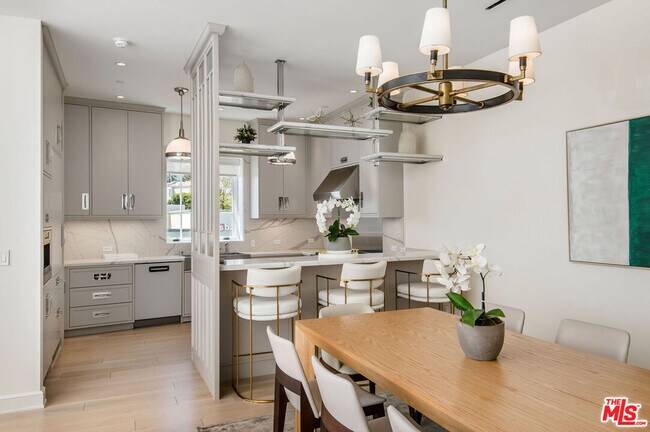 Building Photo - 15225 Palisades Village Ln