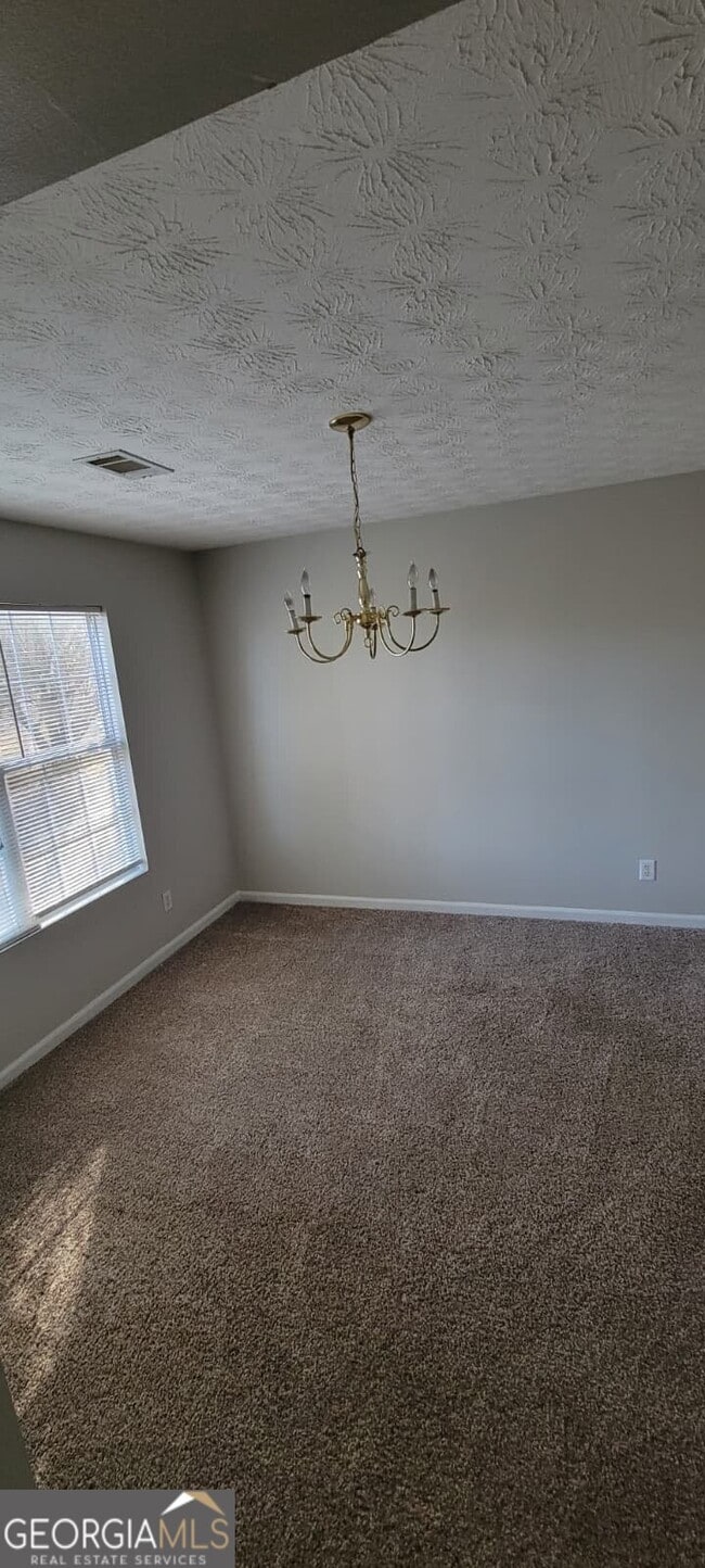 Building Photo - 6390 Alford Cir