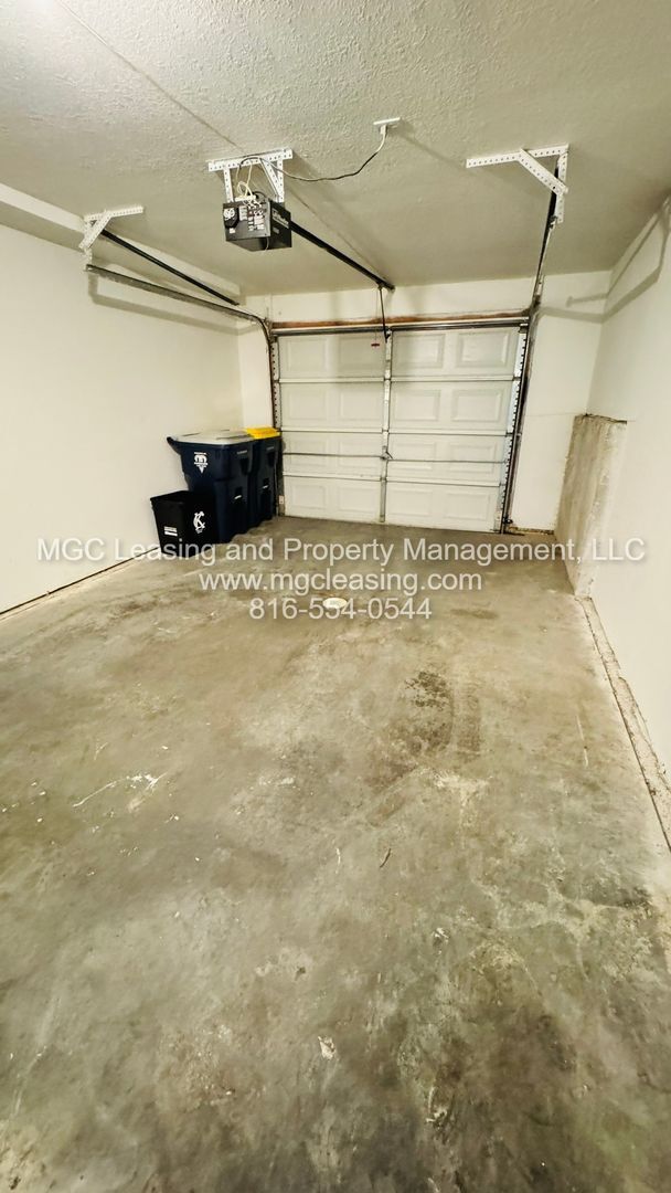 Building Photo - November Special - $500 Amazon Gift Card o...