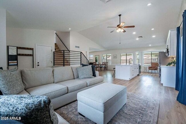 Building Photo - 15026 S 28th St