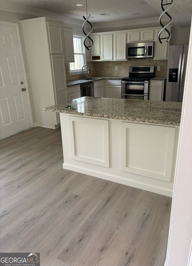 Building Photo - 1070 Meadowsong Cir
