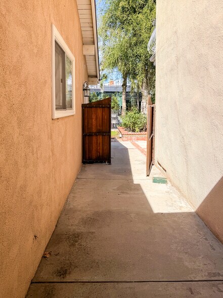 Building Photo - 13459 Erwin St