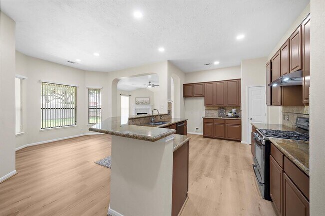 Building Photo - 3209 Flower Reef Cir