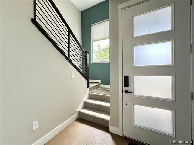 Building Photo - 1565 W 67th Ave