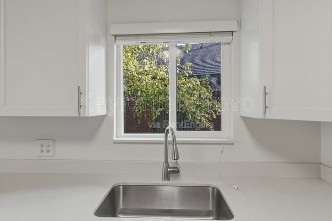 Building Photo - 2871 Marrcrest W