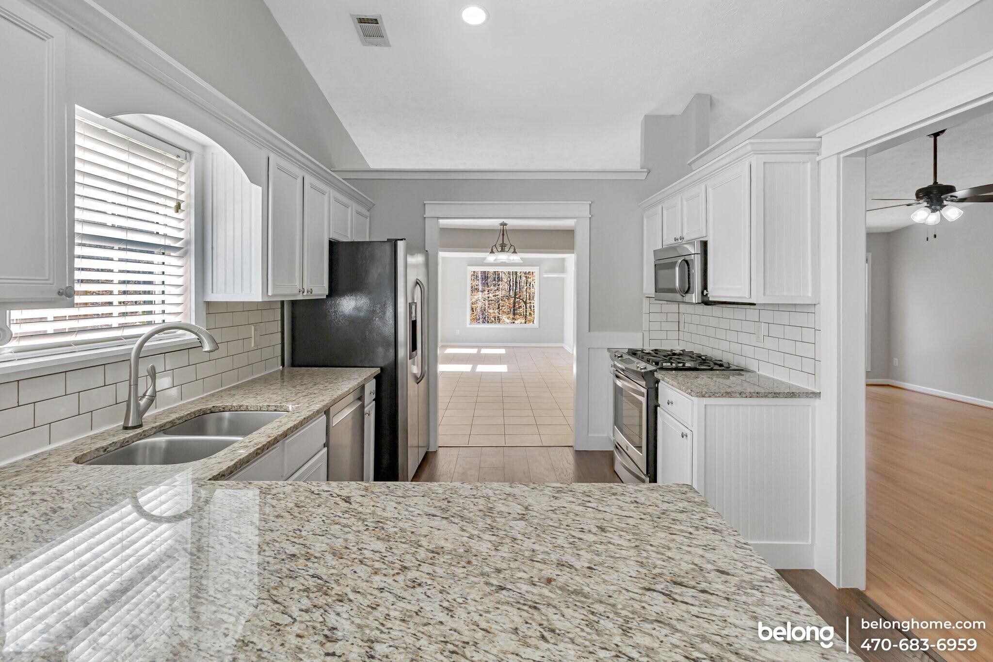 Building Photo - 2900 Dogwood Creek Pkwy NW