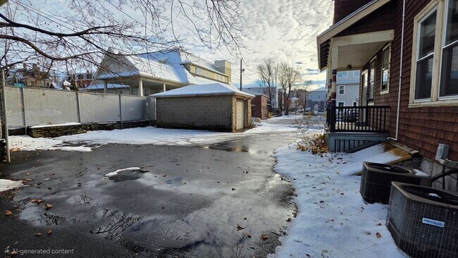 Building Photo - 46 Wachusett St