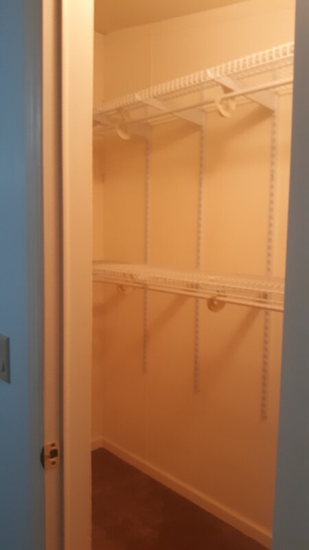 Building Photo - 78 Greenbriar Ct