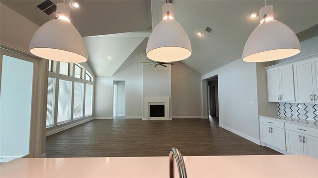 Building Photo - 3006 Rockcress Ln