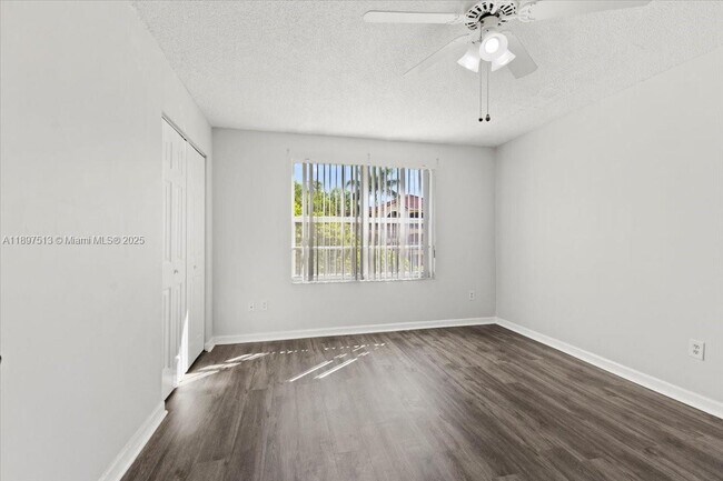 Building Photo - 5520 NW 61st St