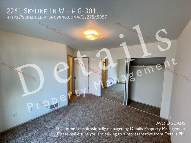 Building Photo - 2261 Skyline Ln