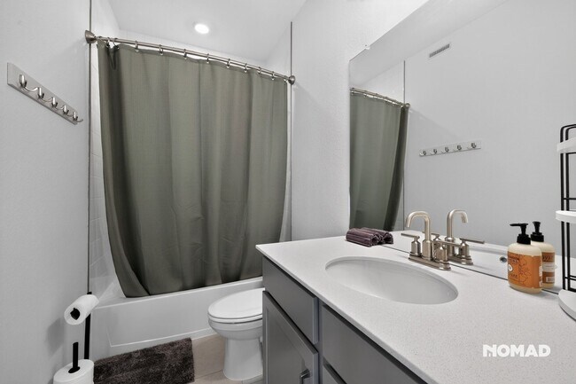 Building Photo - 9695 Browns Peak Cir