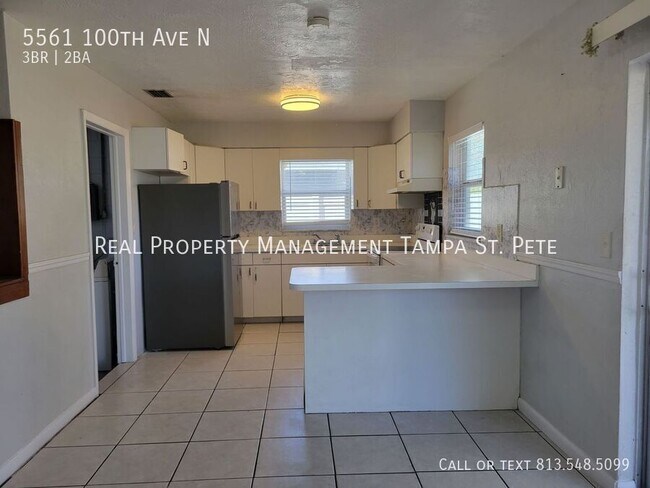 Building Photo - 5561 100th Ave