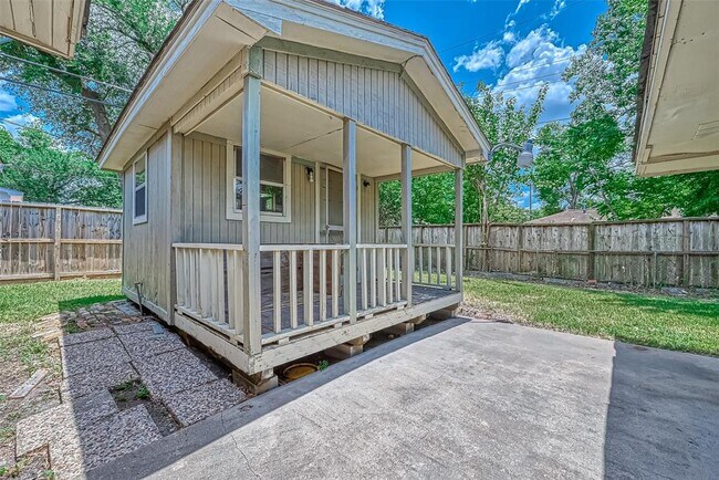 Building Photo - 4117 Lemac Dr